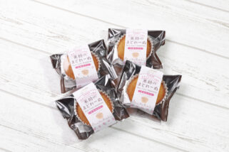 ラズベリー味　米粉のまどれーぬ